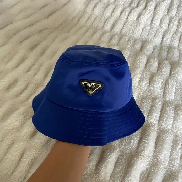 Style Prada Bucket Hat Womens Accessories Prada Style Miami Bucket